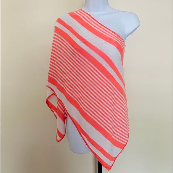 Mixit Sweaters - Poncho sweater